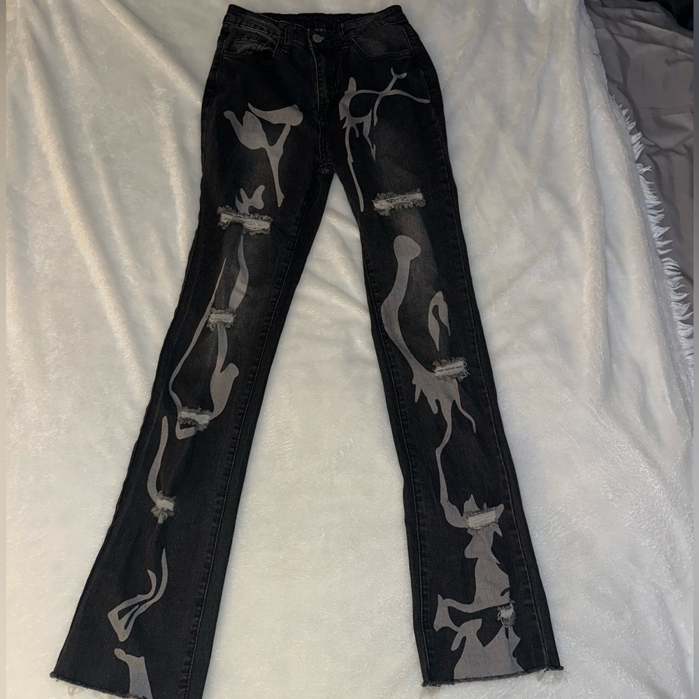 SHEIN Black and Gray Flare Jeans